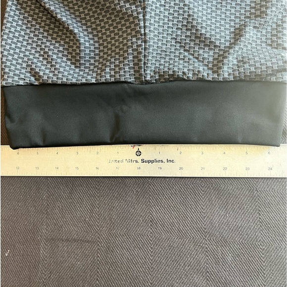 High Rise Sexy Yoga / Booty Short Wide Waistband -Black & Gray 3 pairs NEW SizeL - Picture 11 of 14